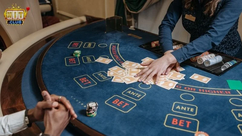 Bài Baccarat Online